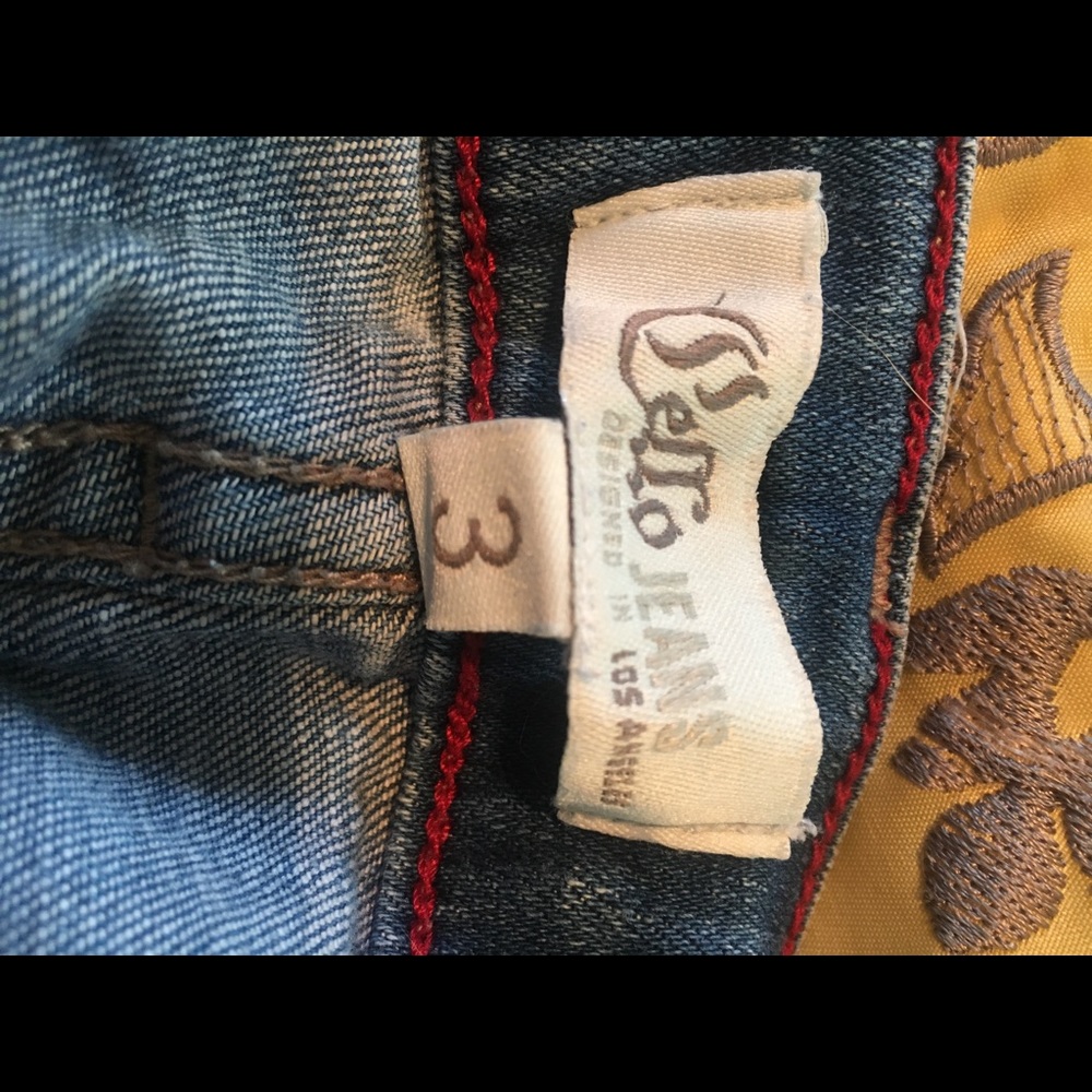 Distressed Cello skinny Jeans